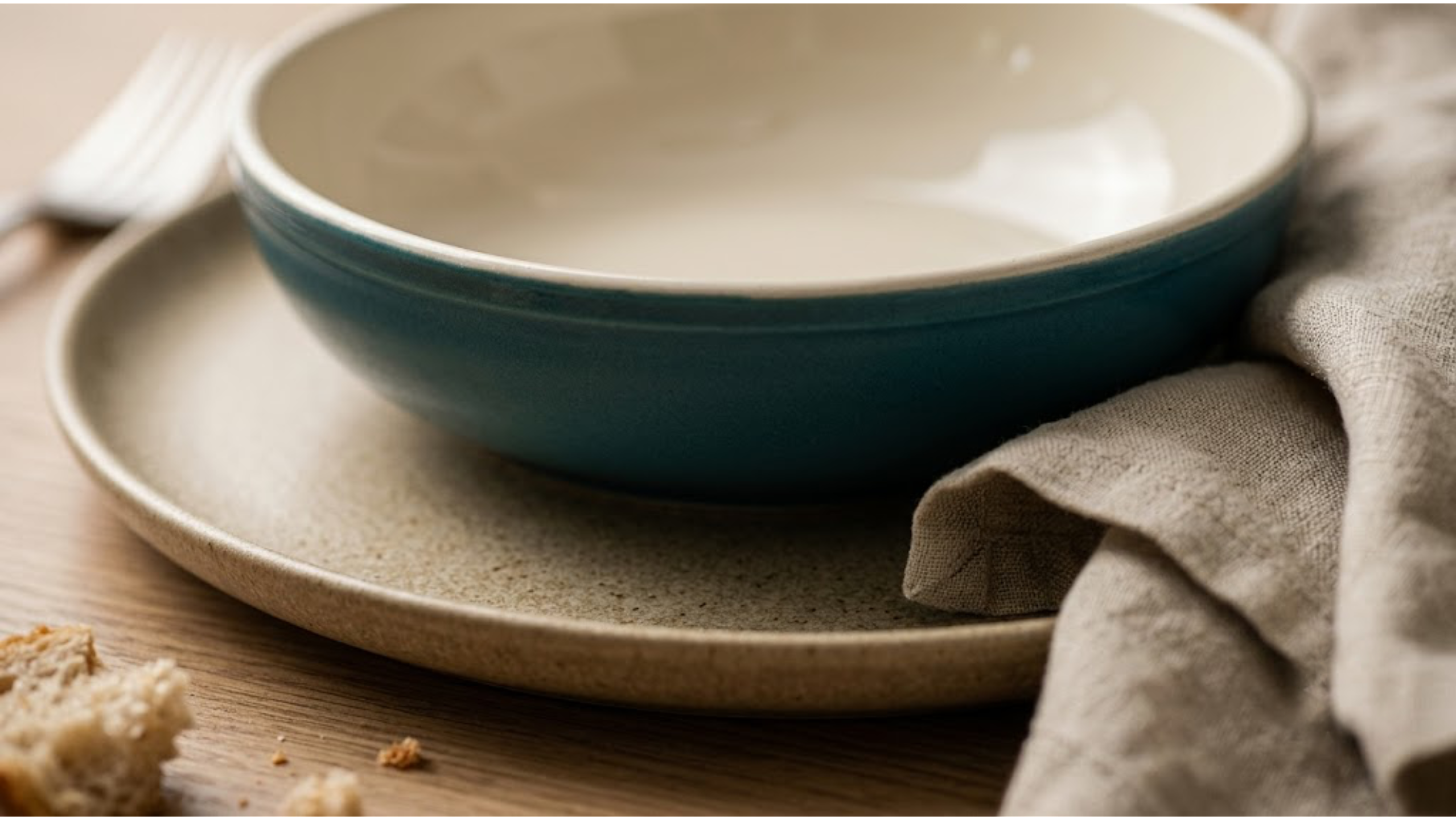 How to Set a Simple Table for Family Dinner
