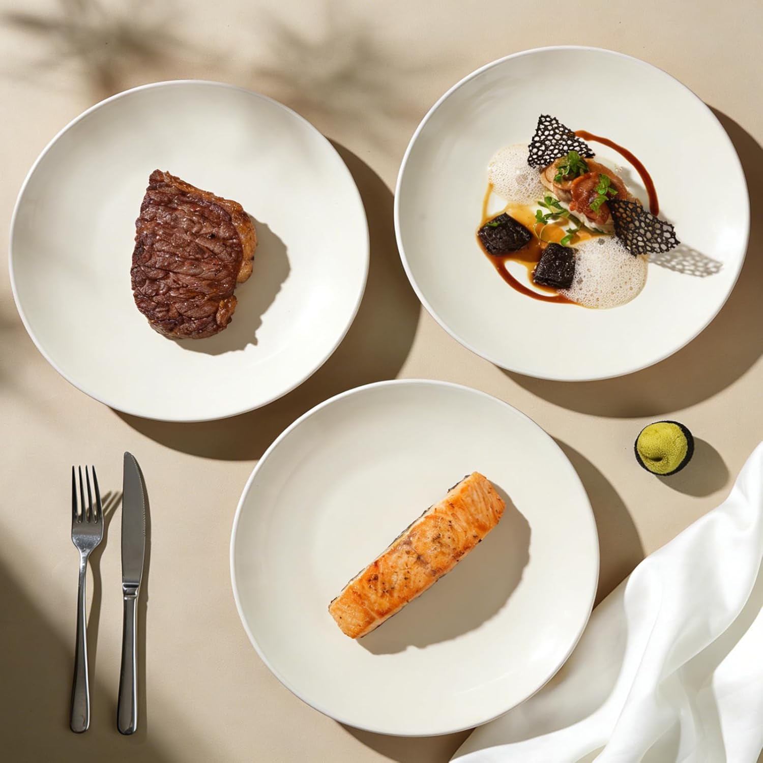 Commercial-Grade Stoneware Coupe Plates