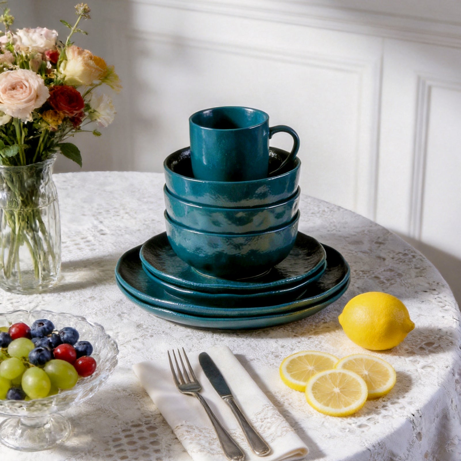 Stoneware Reactive Glaze Organic Sky Star Dinnerware Set